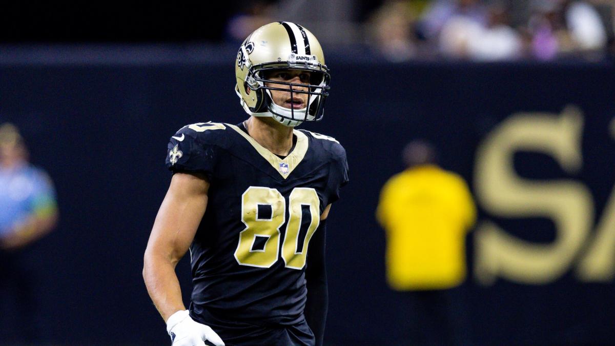 Jimmy Graham Celebration after his TD, party, Jimmy Graham, Chest bumps  for everybody after that Jimmy Graham TD 