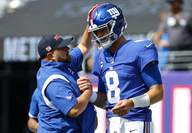 Giants' Brian Daboll: Daniel Jones has done a nice job, makes right  decisions