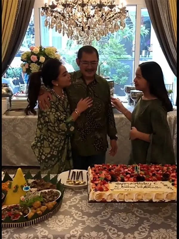 Mayangsari syukuran ultah Bambang Trihatmodjo (Instagram/mayangsari_official)