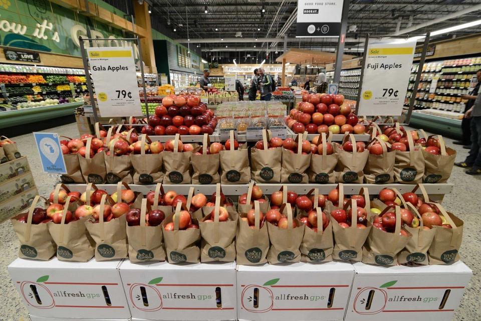 Did you know apples are best eaten within two to three days of buying them? (Photo: Whole Foods)