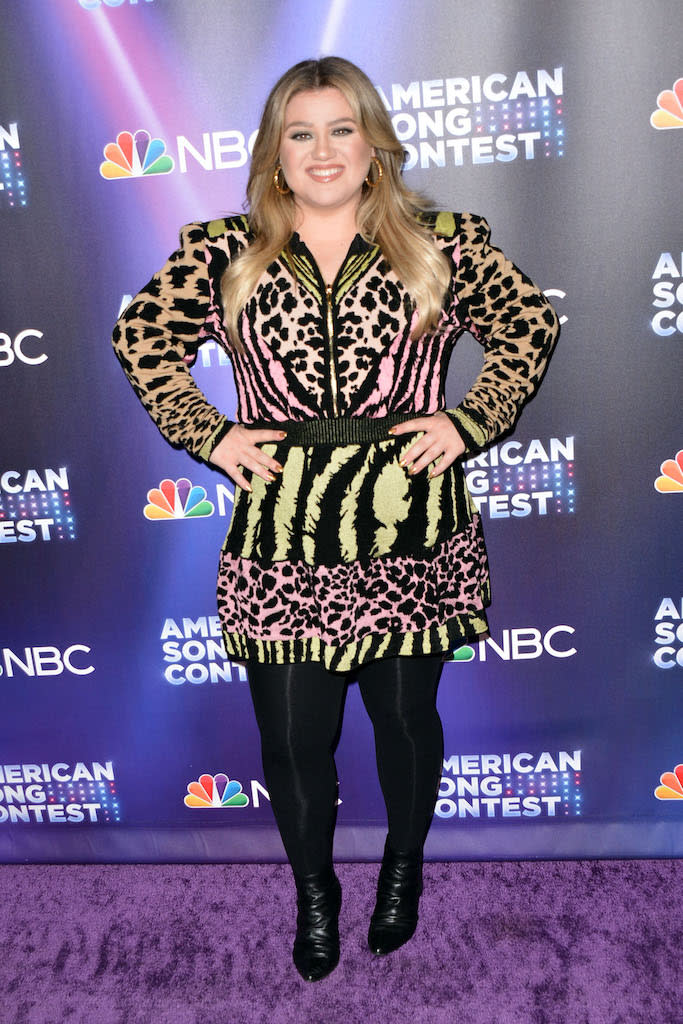 Kelly Clarkson on the red carpet for ‘American Song Contest’ on April 18, 2022 in Los Angeles. - Credit: Tony DiMaio / SplashNews.com