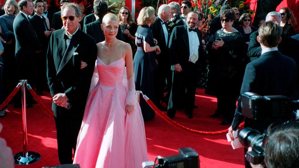 The 90's red carpet was unforgettable