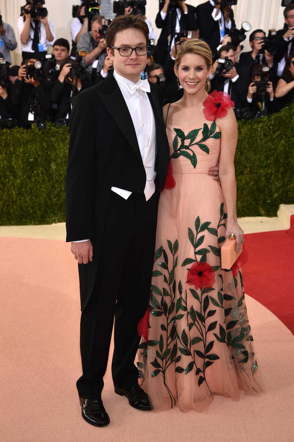 Charles Shaffer and Elizabeth Cordry attend the "Manus x Machina: Fashion In An Age Of Technology" Costume Institute Gala at Metropolitan Museum of Art on May 2, 2016 in New York City. 