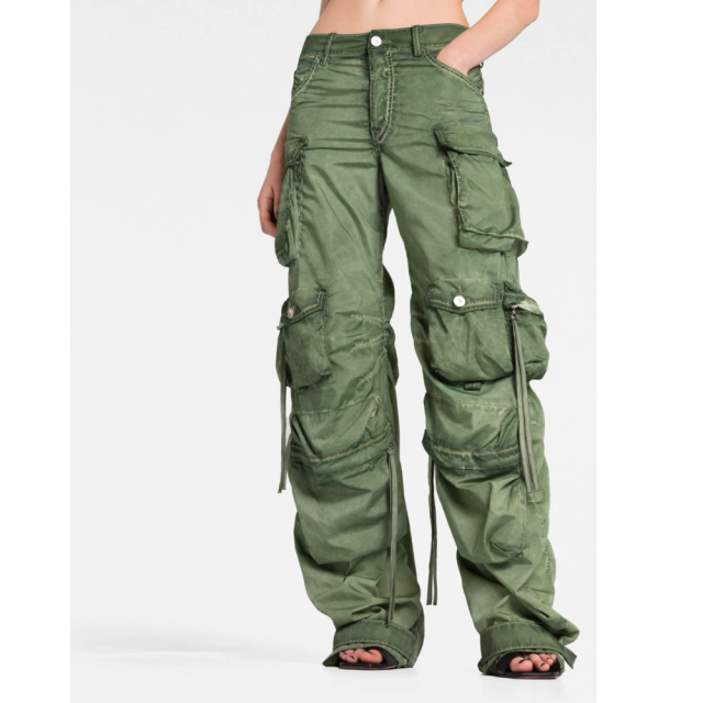 No Boundaries Green Y2K Cargo Pants Size undefined - $30 - From Kelsey