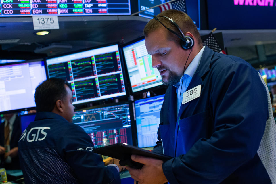 NEW YORK, NY - AUGUST 23: Traders work on the floor of the New York Stock Exchange (NYSE) on August 23, 2019 in New York City. The three major U.S. stock indexes ended lower, being their fourth consecutive week with some declines. (Photo by Eduardo Munoz Alvarez/Getty Images)