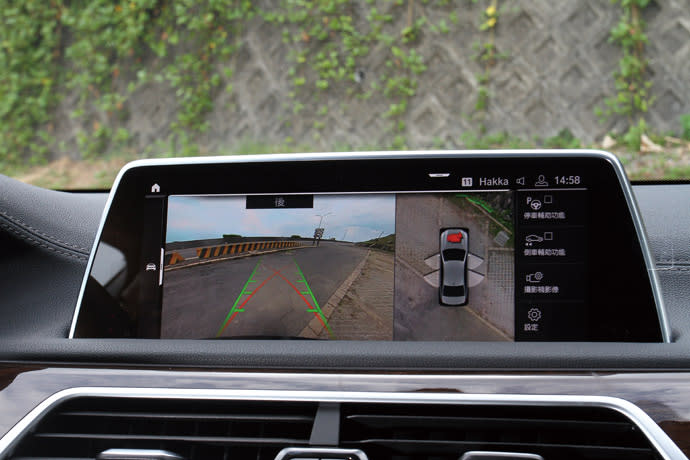 導入10.25吋中控觸控螢幕，並採iDrive系統。 版權所有/汽車視界