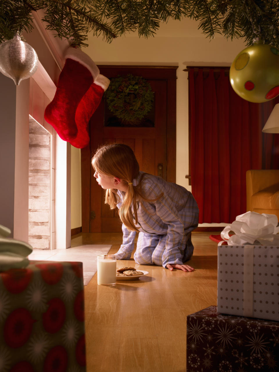 Should parents prolong the magic of Christmas for their children? (Photo: Getty)