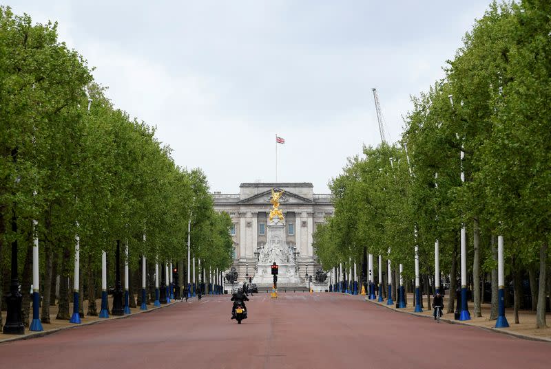 Outbreak of the coronavirus disease (COVID-19) in London