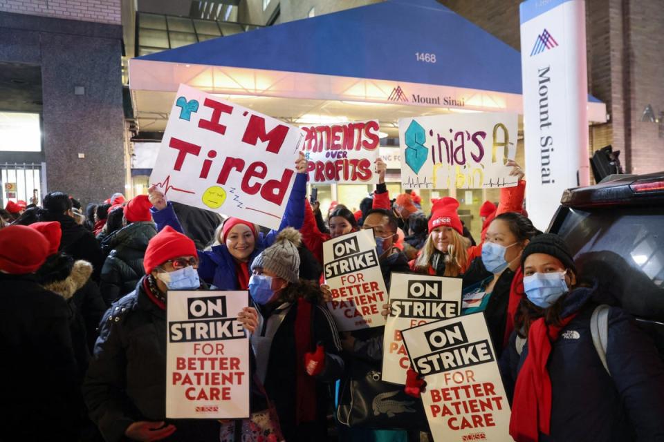 NYSNA nurses walk off the job, to go on strike at Mount Sinai Hospital in New York City, U.S. January 9, 2023 (REUTERS)