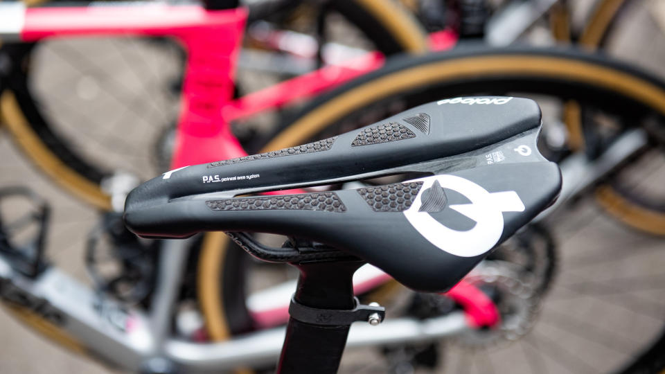 Prologo saddle on a Supersix Evo