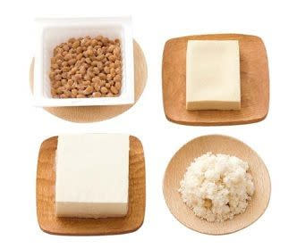 豆腐等黃豆製品除了醣分低之外，更是富含大豆異黃酮等對女性有益成分的優良食材。