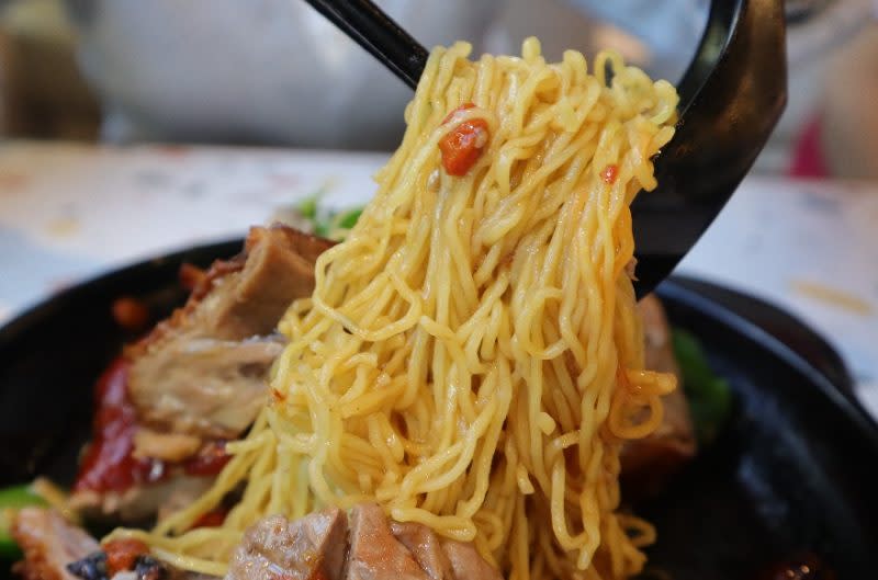 hennessy duck - noodles closeup