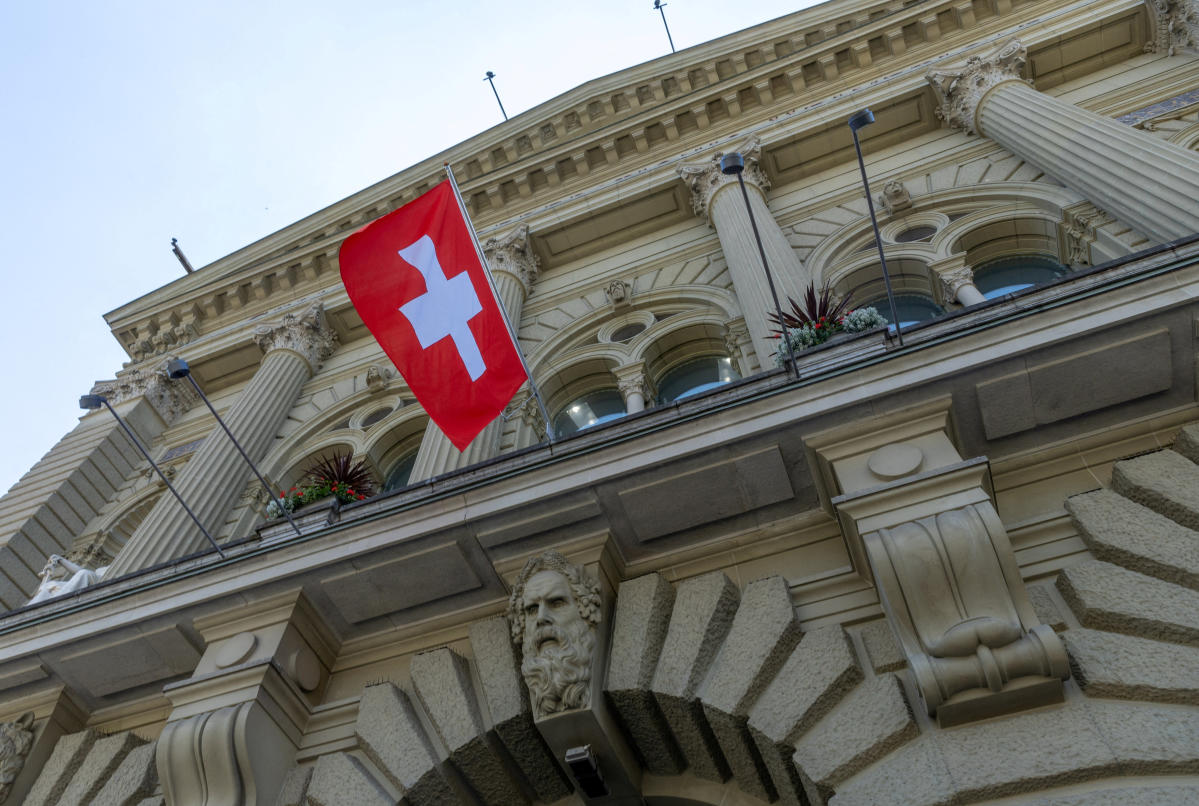 Swiss Voters Back Higher Pensions, Reject Working Longer