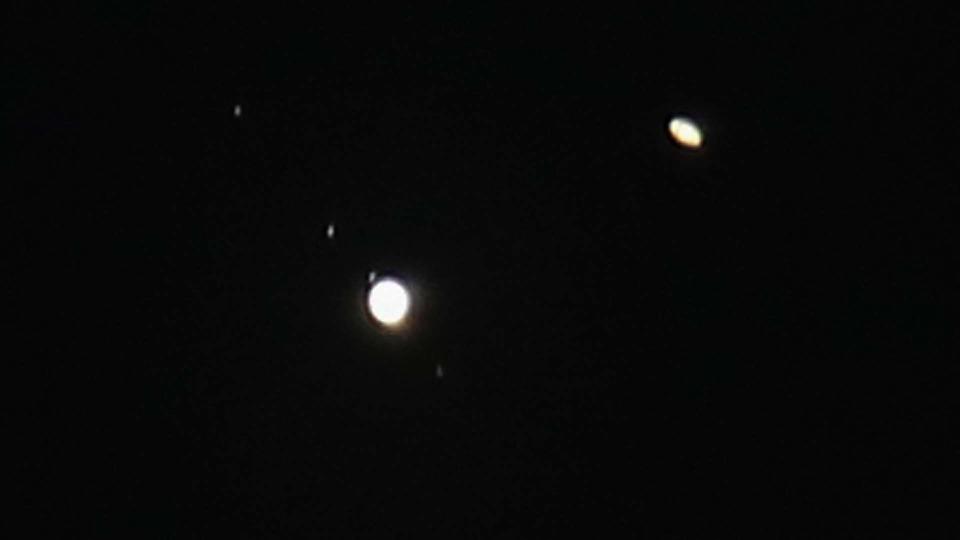 The Great Conjunction of Jupiter and Saturn over the sky in New York City, December 21st, 2020. (Photo: Getty Images)