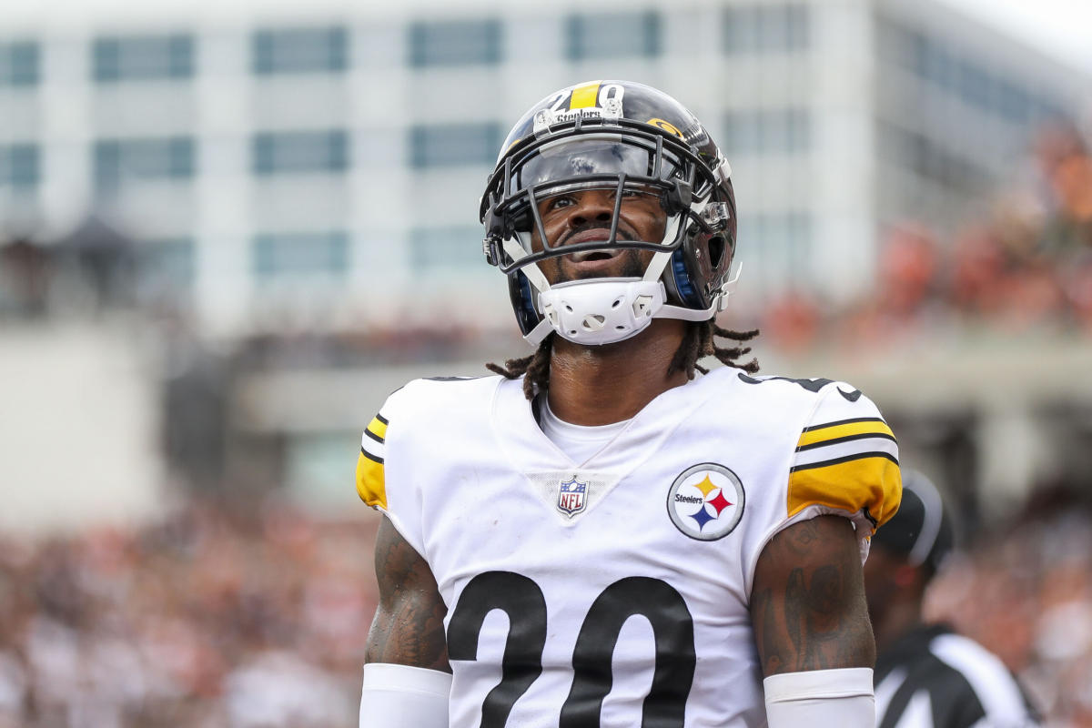 Could Benny Snell Re-Sign With The Pittsburgh Steelers? 