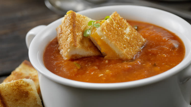 Croutons in bowl of soup