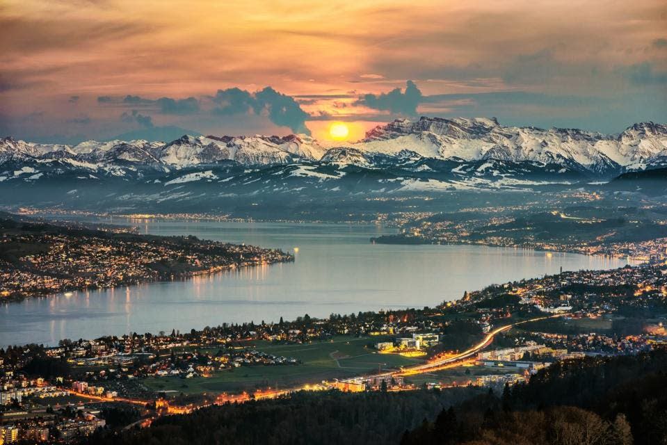 Panorámica de Zúrich desde Uetliberg