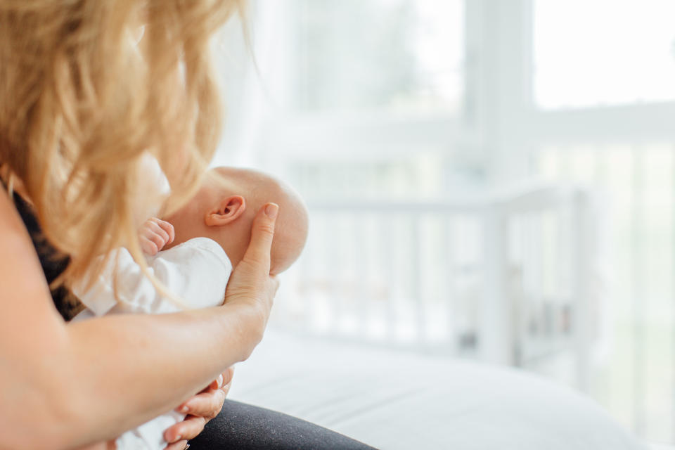 A new poll has revealed many mums suffer from breastfeeding guilt [Photo: Getty]