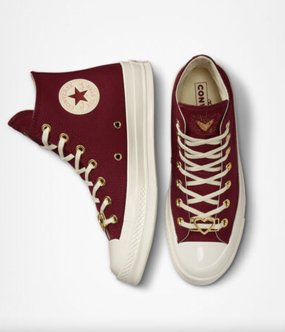 8) Chuck 70 Hearts High Tops