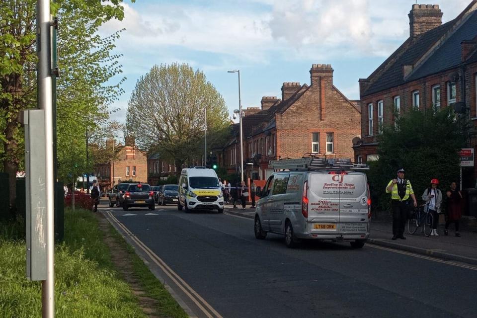 A picture of the scene on Markhouse Road (William Mata)