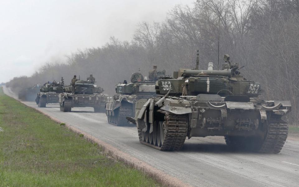 Tanks of pro-Russian troops near the southern port city of Mariupol - REUTERS