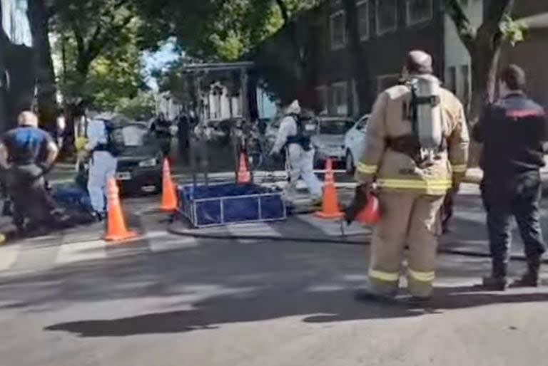 Explotó un tanque de amoníaco en Barracas, hay fuga de gases tóxicos, se evacuaron cuatro manzanas