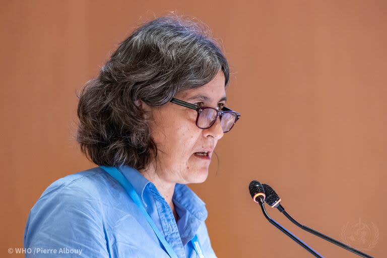 Silvia Prieri, exjefa de Gabinete del Ministerio de Salud, durante la exposición el 28 de mayo en la tercera reunión plenaria de la 77° Asamblea Mundial de la Salud, en Ginebra, Suiza