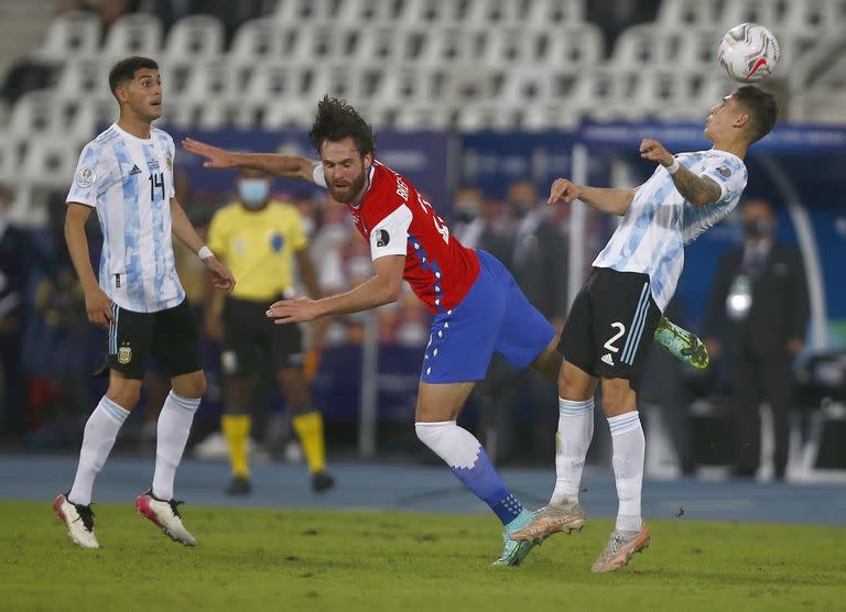 Chile Argentina se midieron por la fecha 7 de las eliminatorias e igualaron 1 a 1 en Santiago del Estero.