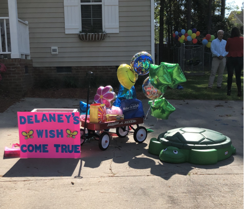 Delaney's loved ones and local first responders staged a socially distant parade for her. (Photo: Courtesy of Make-A-Wish)