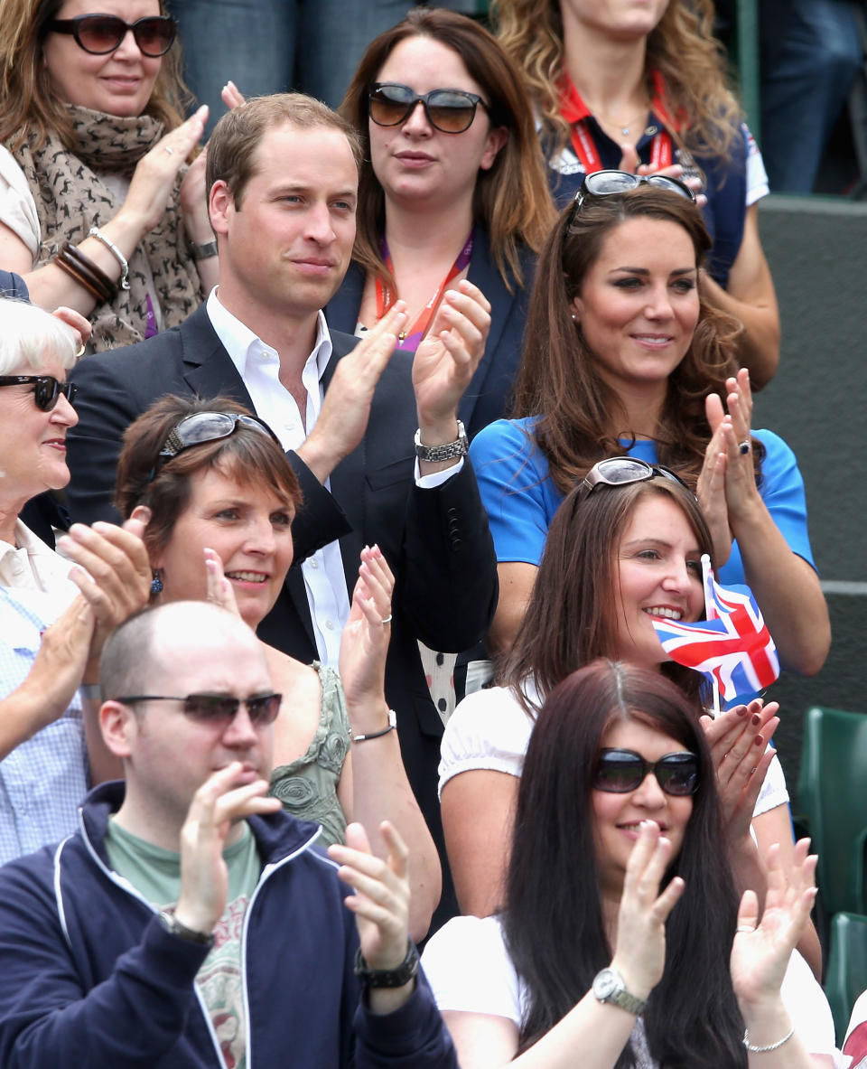 LONDON, ENGLAND - AUGUST 02: Prince William, Duke of Cambridge and Catherine, Duchess of Cambridge during the match between Andy Murray of Great Britain and Nicolas Almagro of Spain in the Quarterfinal of Men's Singles Tennis on Day 6 of the London 2012 Olympic Games at Wimbledon on August 2, 2012 in London, England. (Photo by Clive Brunskill/Getty Images)