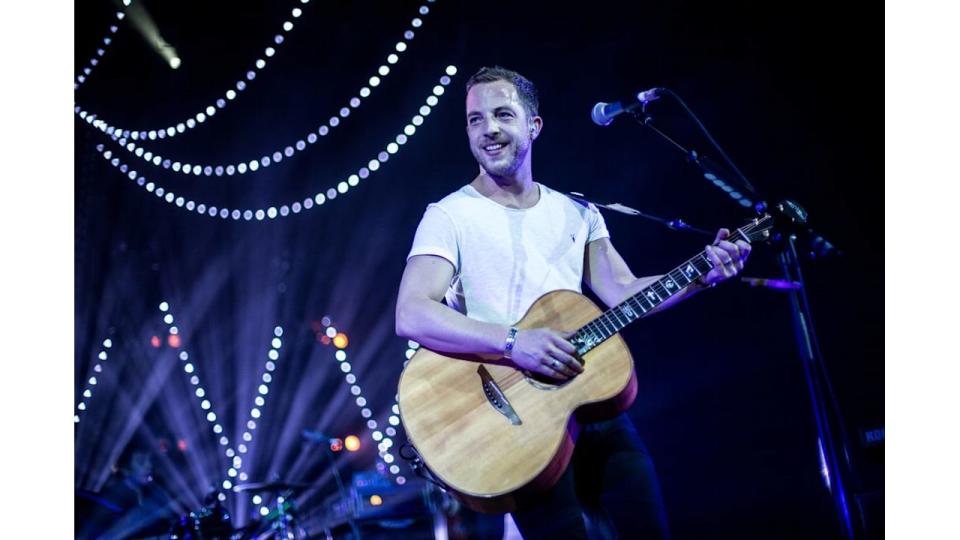 James Morrison with a guitar