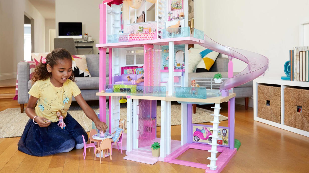 Barbie DreamHouse.