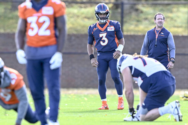 Denver Broncos: 10 photos of Russell Wilson at OTAs