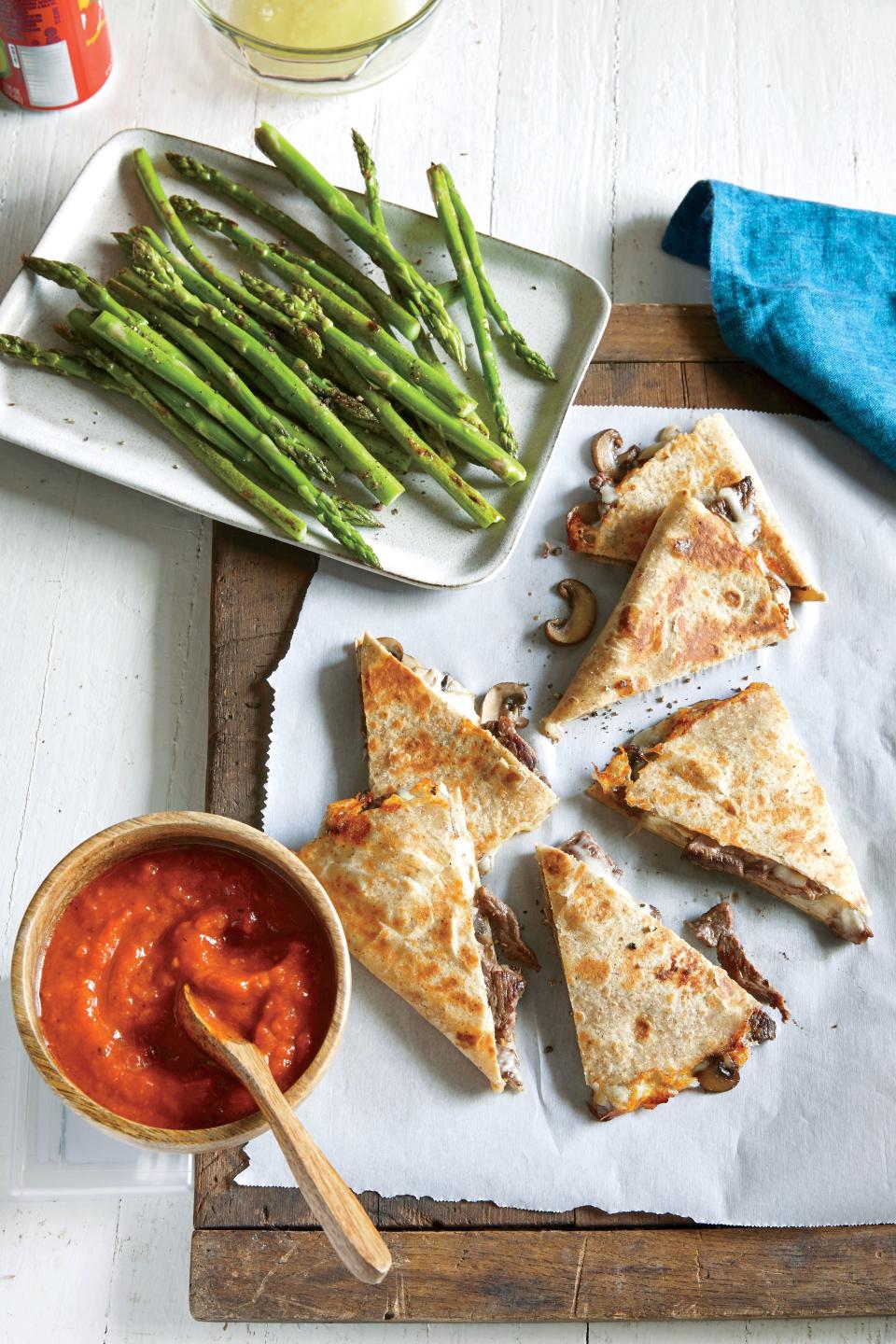 Steak & Mushroom Pizza-Dillas