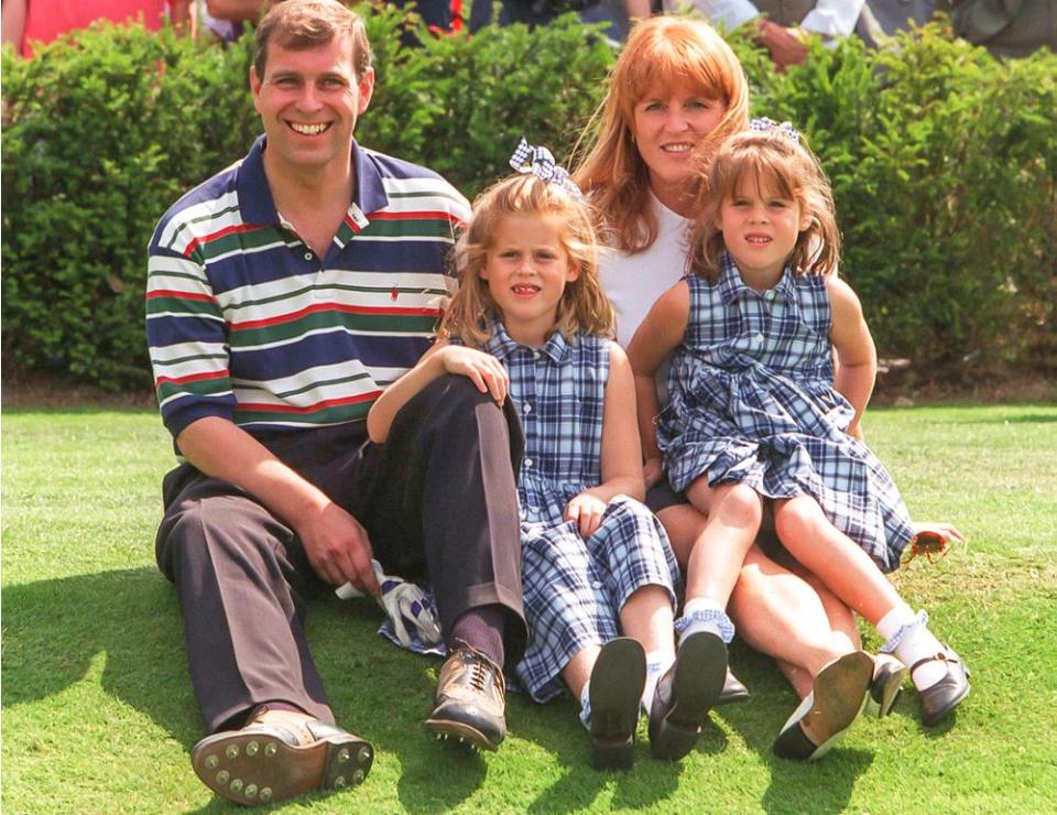 Prince Andrew, Princess Beatrice, Sarah Ferguson and Princess Eugenie in 1996 | UK Press/Getty