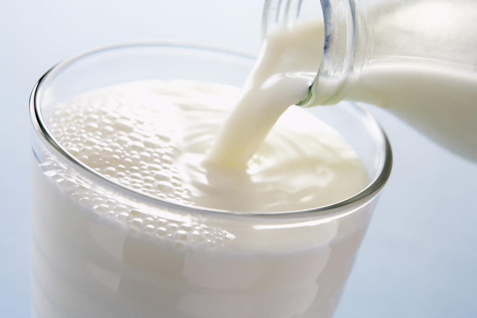 <p>With nine essential nutrients, milk has earned a place in Gans’s refrigerator at all times. “Adding it daily to my morning oats provides me with extra protein to help fill me up, as well as calcium and vitamin D, which are needed for my bone health,” she says.</p><p><i>(Photo: Getty)</i><br></p>