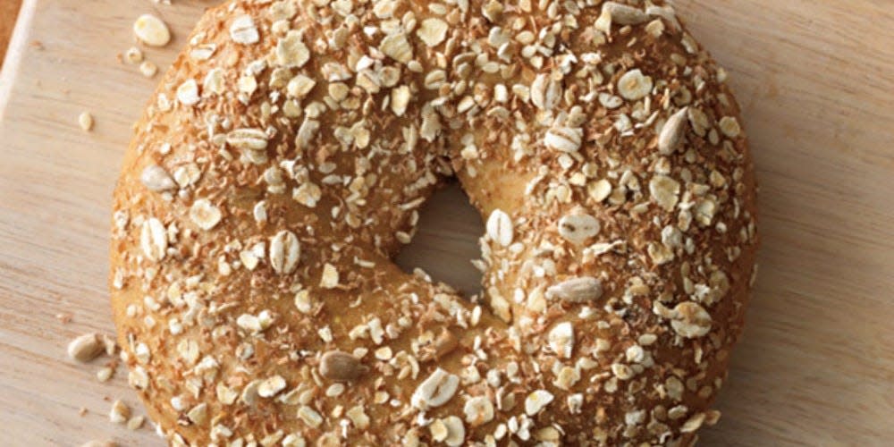 Dunkin' Donuts whole wheat bagel