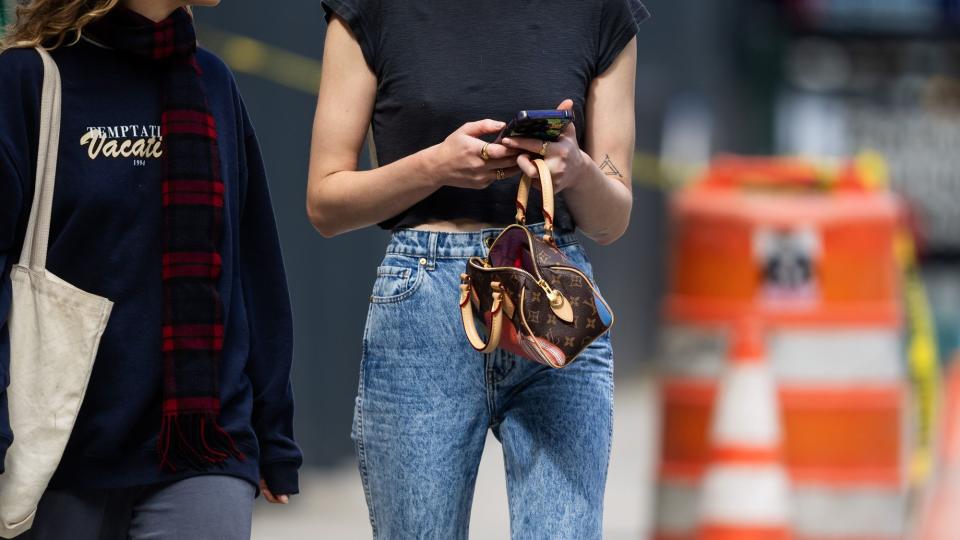 new york, new york september 27 sophie turner is seen in tribeca on september 27, 2023 in new york city photo by gothamgc images