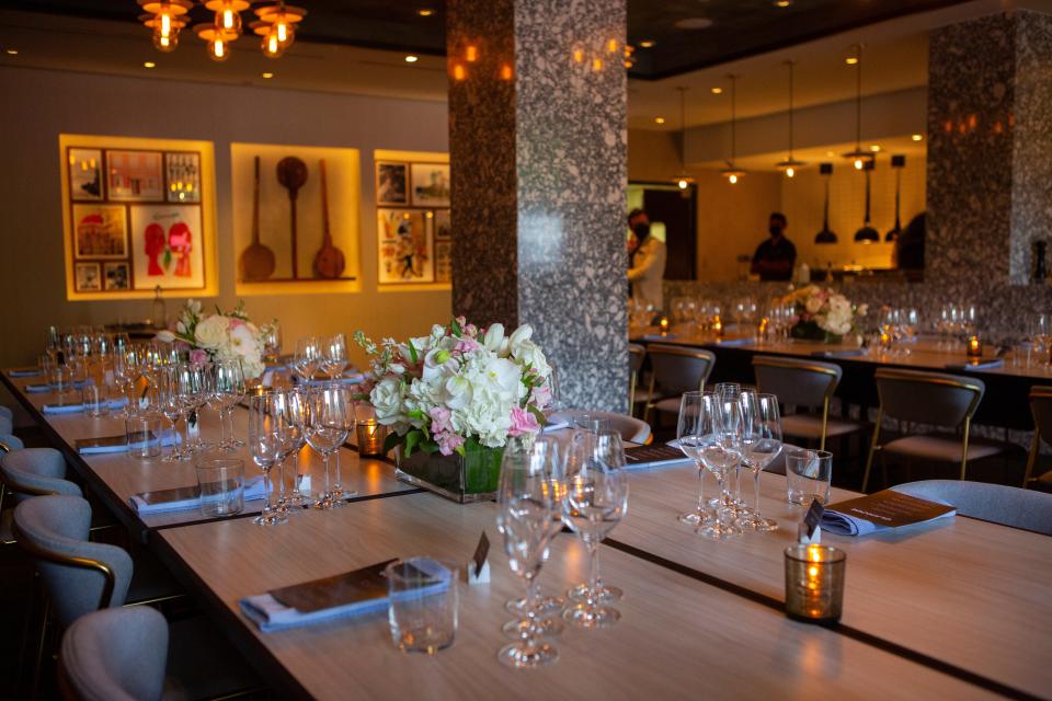 Glamour Hosts ‘Welcome Back’ Dinner at Washington D.C.’s Via Sophia
