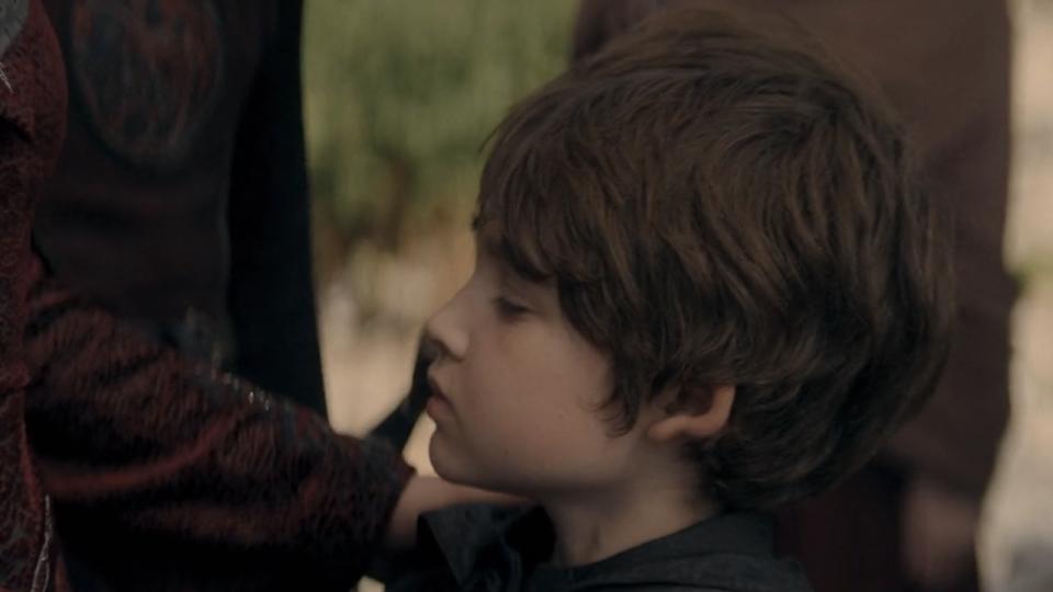 Joffrey saying goodbye to his mother in HOTD Season 2