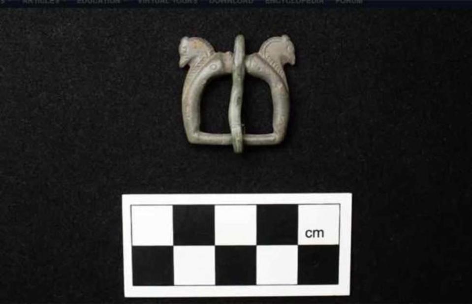 "It is possible that the horse-headed belt buckle was worn by a Roman army member." (Red River Archaeology Group)<p>Red River Archaeology Group</p>