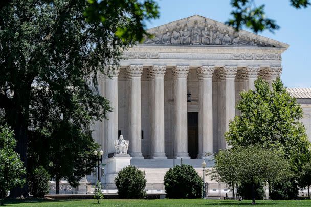 PHOTO: The Supreme Court in Washington, July 14, 2022.  (J. Scott Applewhite/AP, FILE)