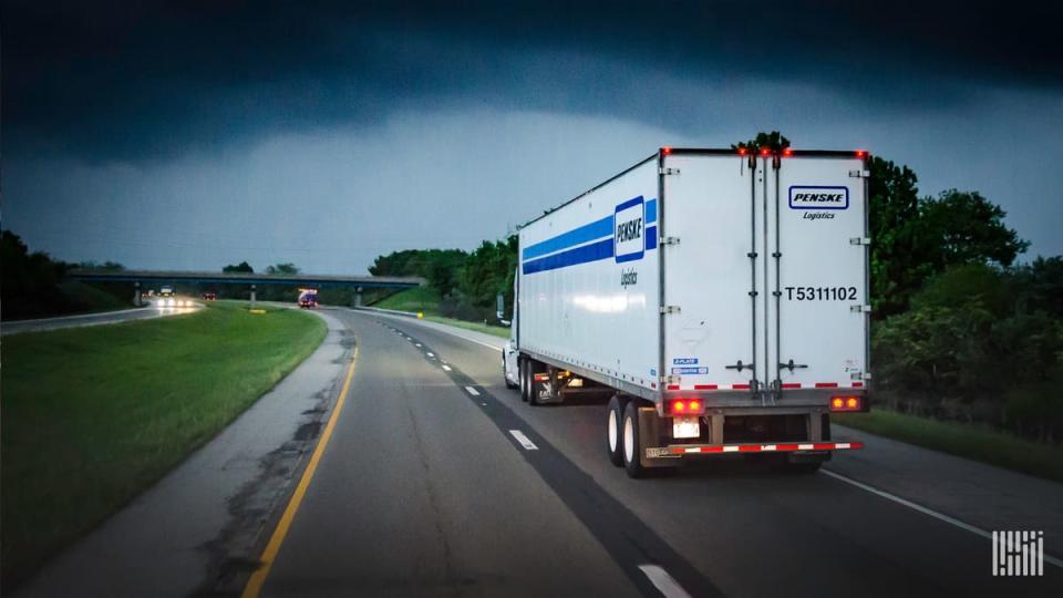 Penske Logistics of Reading, Pennsylvania, plans to lay off over 200 truck drivers and warehouse employees at its facilities in Washington and Oregon. (Photo: Jim Allen/FreightWaves)