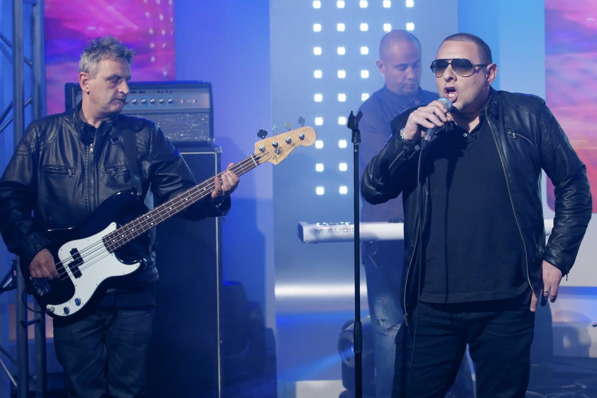 Paul Ryder (left) with brother Shaun in 2012  (Ken McKay/Shutterstock)