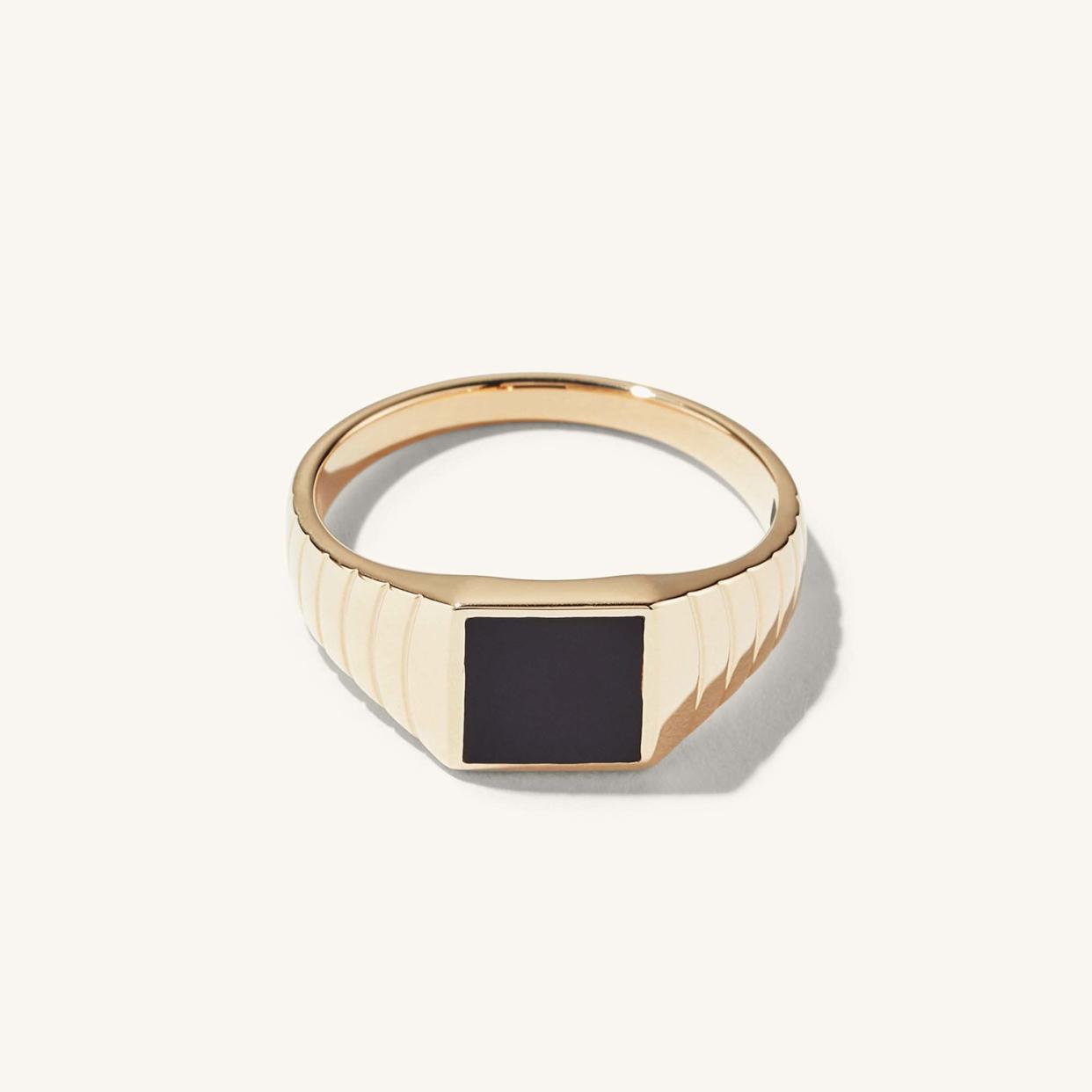 <p><a href="https://go.redirectingat.com?id=74968X1596630&url=https%3A%2F%2Fmejuri.com%2Fshop%2Fproducts%2Fblack-onyx-square-signet-ring&sref=https%3A%2F%2Fwww.esquire.com%2Flifestyle%2Fg3302%2Fbest-graduation-gifts-for-him%2F" rel="nofollow noopener" target="_blank" data-ylk="slk:Shop Now;elm:context_link;itc:0;sec:content-canvas" class="link rapid-noclick-resp">Shop Now</a></p><p>Onyx Signet Ring</p><p>mejuri.com</p><p>$598.00</p>