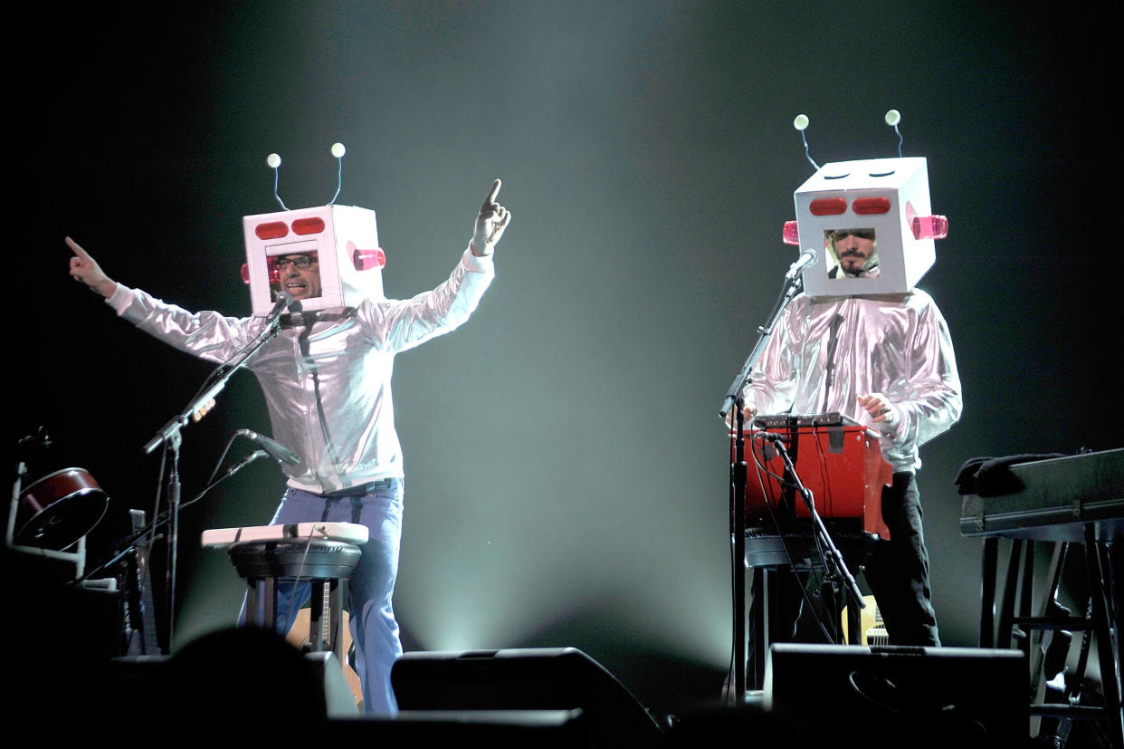 Pop musicians Jemaine Clement, left, and Bret McKenzie of the band Flight of the Conchords perform at Radio City Music Hall on April 14, 2009, in New York City. They were on the original list of free shows from Ticketmaster's lawsuit. You blew it. (Photo: Gary Gershoff/Getty Images)