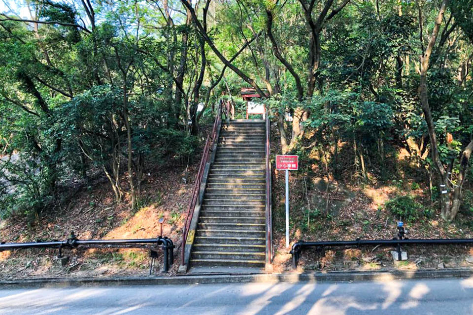 行山路線｜鯉魚門魔鬼山輕鬆登頂！遊炮台碉堡賞絕美海景日落