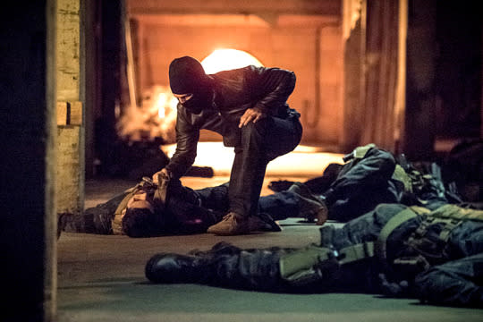 See 'Arrow' Season 4 Photos