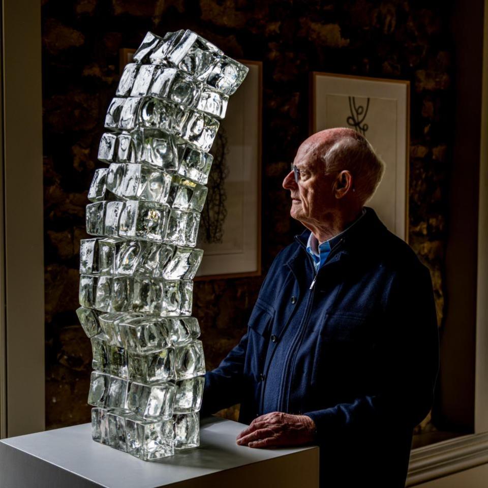 York Press: This special exhibition by internationally renowned artist Sir Tony Cragg will include several large-scale sculptures in the Gardens, as well as sculptures and works on paper in the historic rooms of the House. Photo Charlotte Graham.