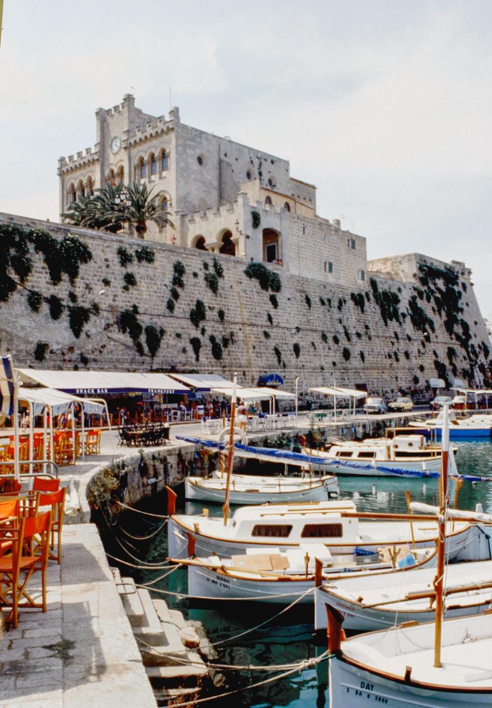 1990: Menorca, Spain